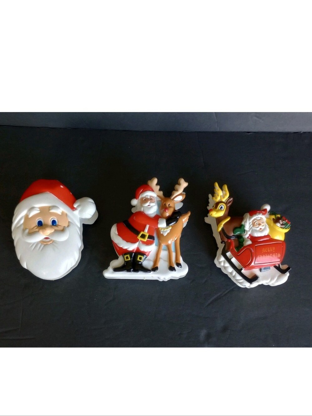Vintage 1996 ACME Refrigerator Magnet Clips Lot Of 3 Santa Claus , Sleigh Read